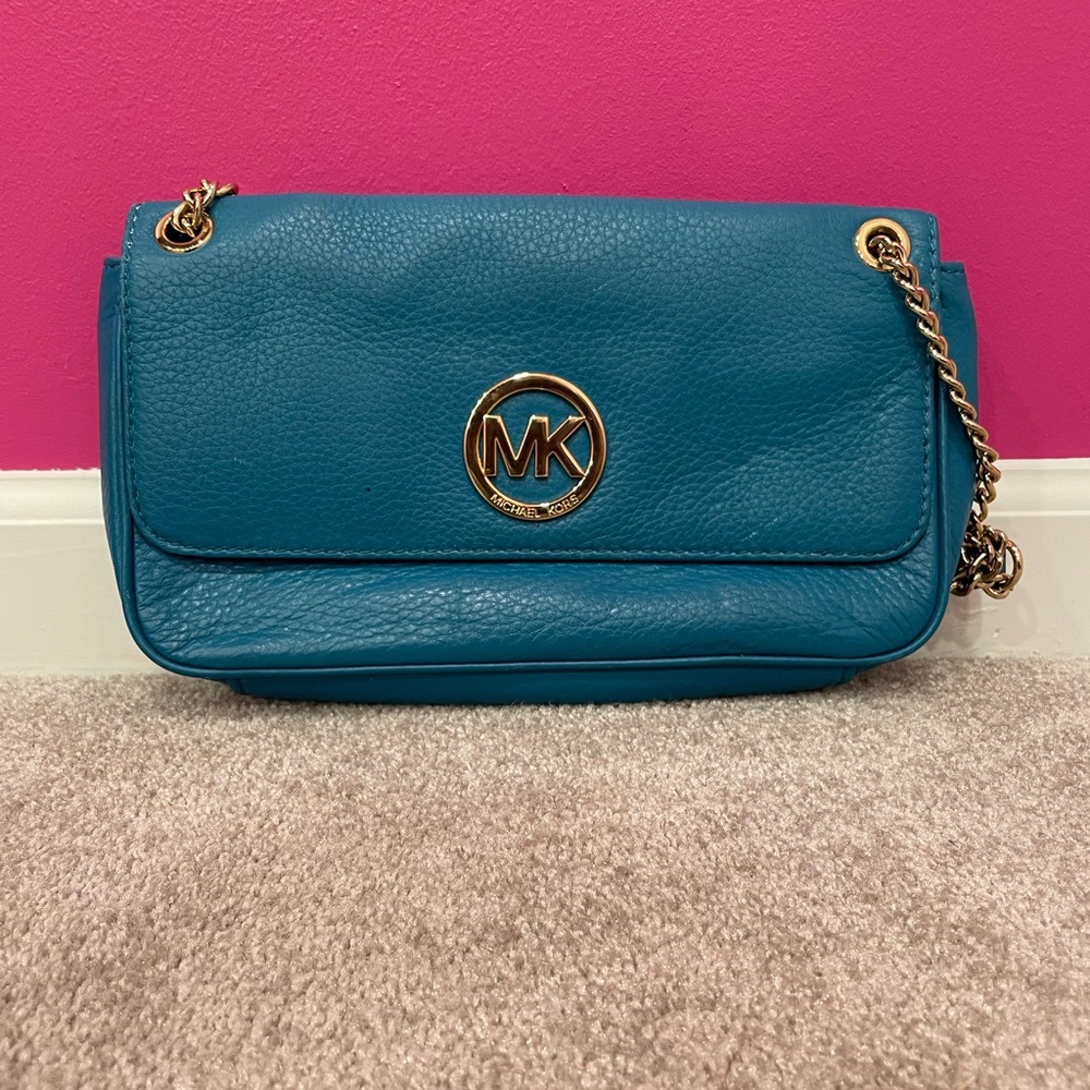 Turquoise Micheal Kors Purse